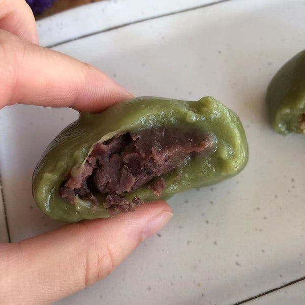 Red Bean Paste Qingtuan(3 pcs) 红豆沙青团（1盒3枚） (Available on Thursdays and Saturdays by pre-order)
