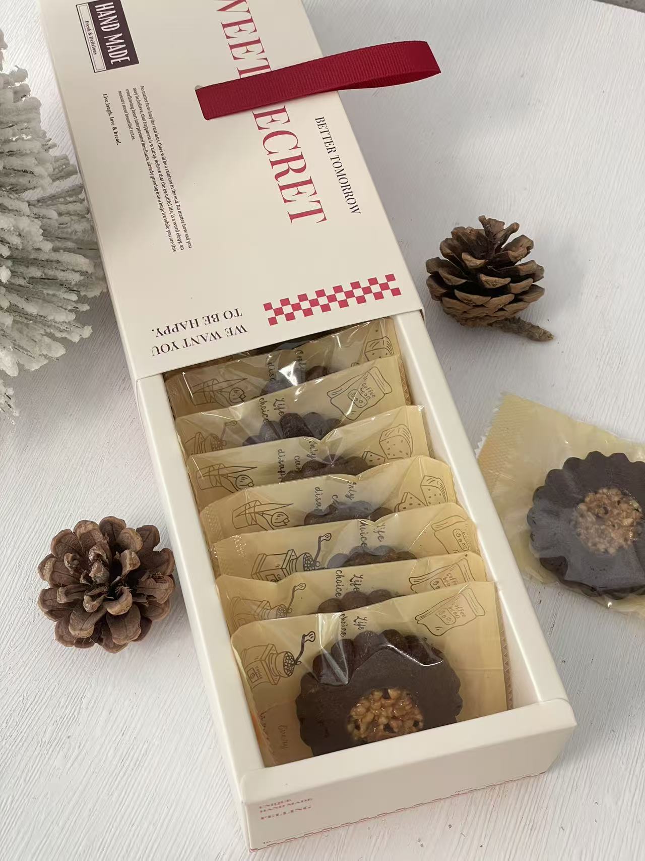 Roman Shield Cookies(10 pcs/ contains nuts)