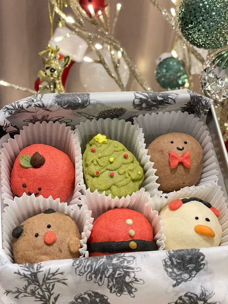 Xmas Pineapple Cake (6 pcs/ Tin Box)