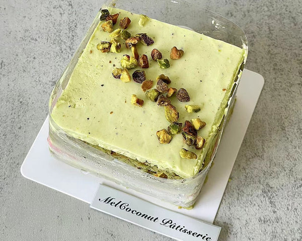 Pistachio & Raspberry Flourless Cake