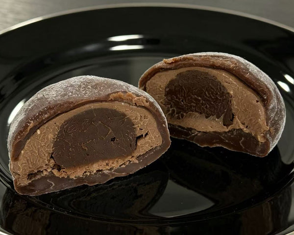 Frozen Mochi (Defrost 45–60 mins: ice cream texture / Chilled: thick cream texture)