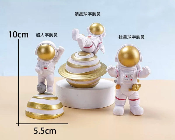Astronaut 宇航员(Click in for different colors)