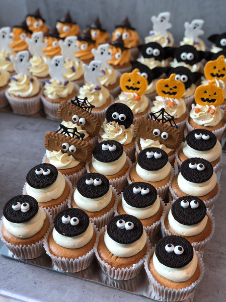 Themed Cupcakes/Popsicles (Please contact us for discussion)